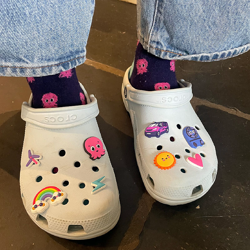 クロックスチャーム